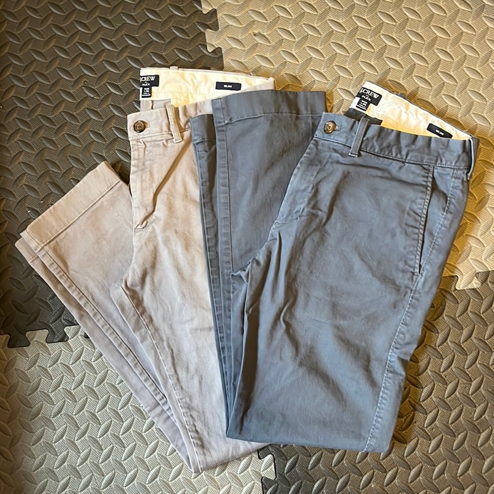 2 pair J crew men’s chinos